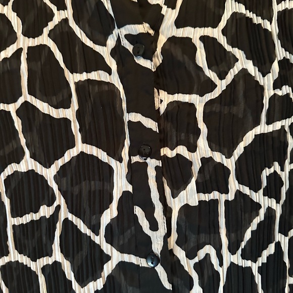 Chico's Black and White Button Down Tunic Blouse - Picture 3 of 5